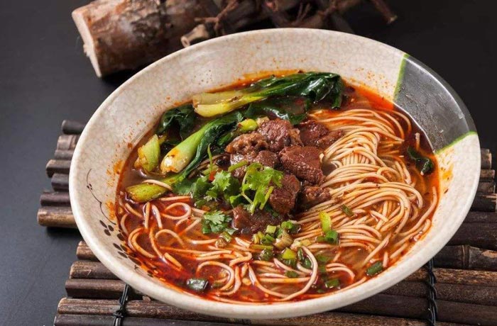 元宝山红汤牛肉面培训